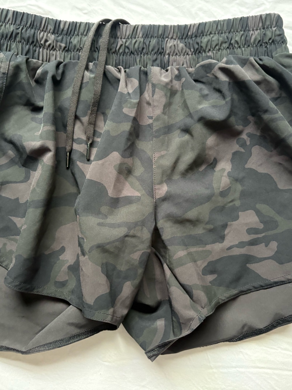 Athletic Works Men's Camouflage Performance Shorts in Olive/Gray
